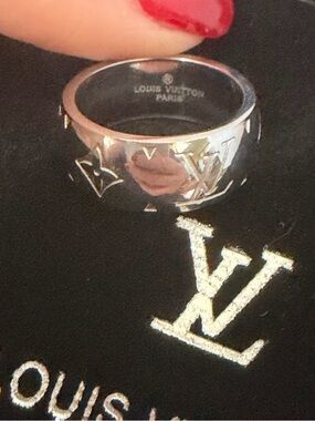 Louis Vuitton Black Ring with Engraved Logo